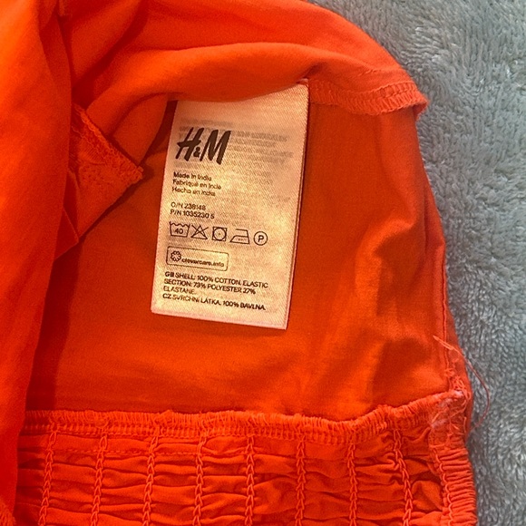 H&M Bold Orange Puff Sleeve Blouse - Picture 4 of 6